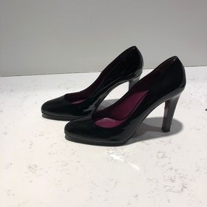 Miu Miu Black Patent Pump